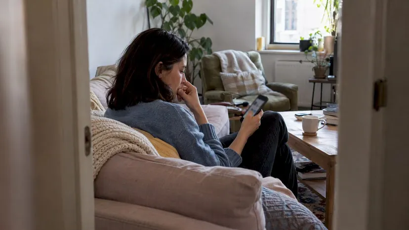 Found Your Boyfriend on Tinder? What to Do Next
